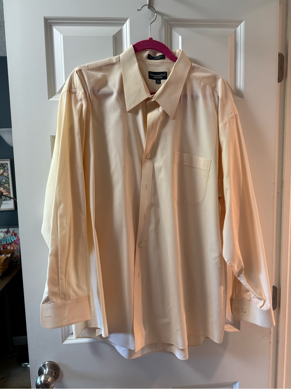 Kilburne and Finch Classic Cream Long-Sleeve Dress Shirt
